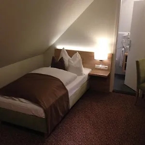 Hotel Hubertushoehe, Pentling